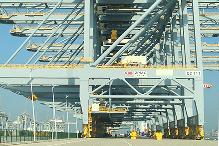 Gantry cranes will operate by remote control.